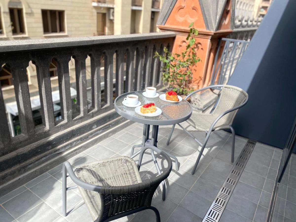 Heart Of Yerevan - City Center Luxury Apartments المظهر الخارجي الصورة