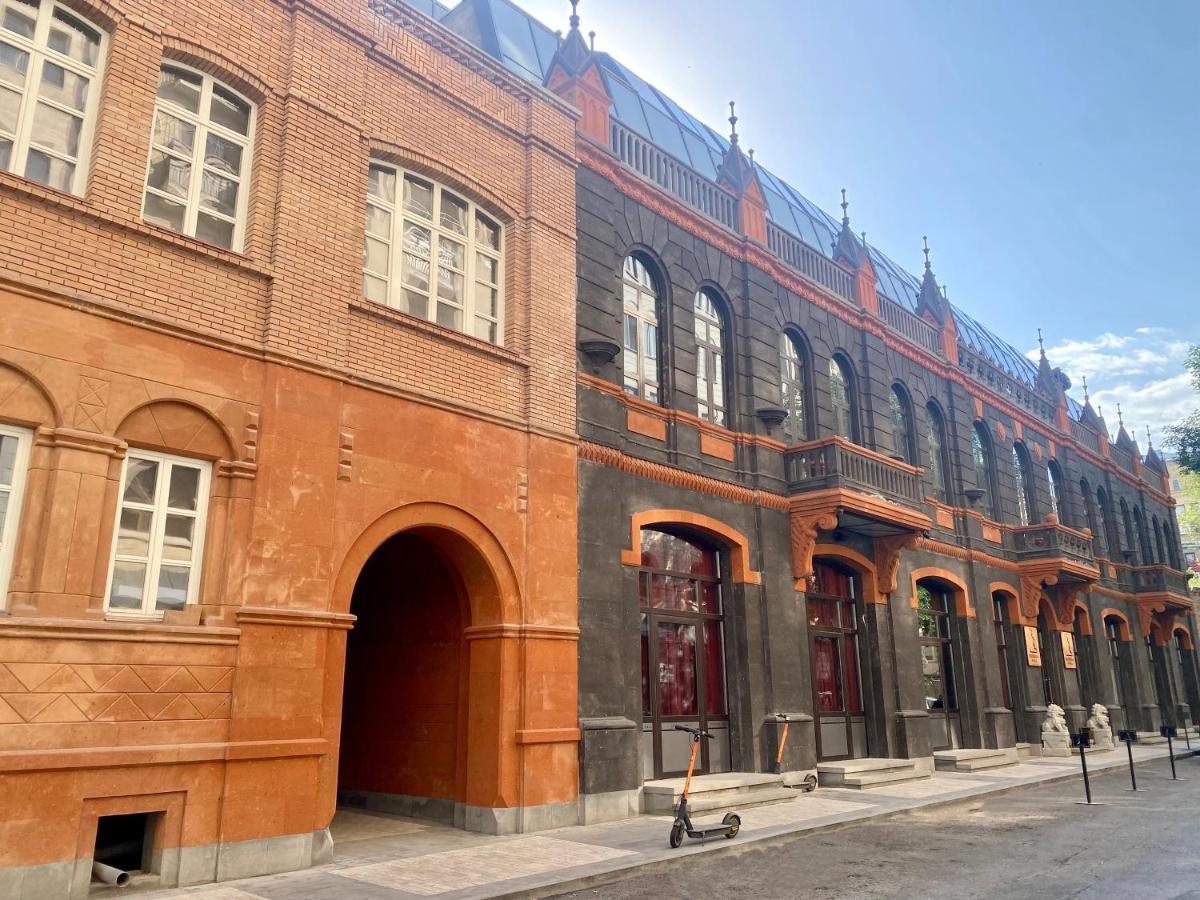 Heart Of Yerevan - City Center Luxury Apartments المظهر الخارجي الصورة
