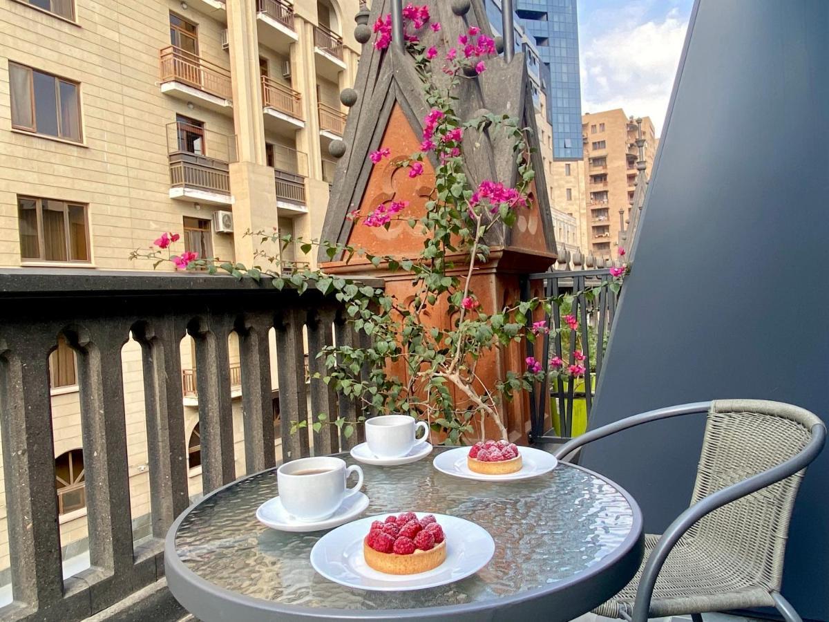 Heart Of Yerevan - City Center Luxury Apartments المظهر الخارجي الصورة